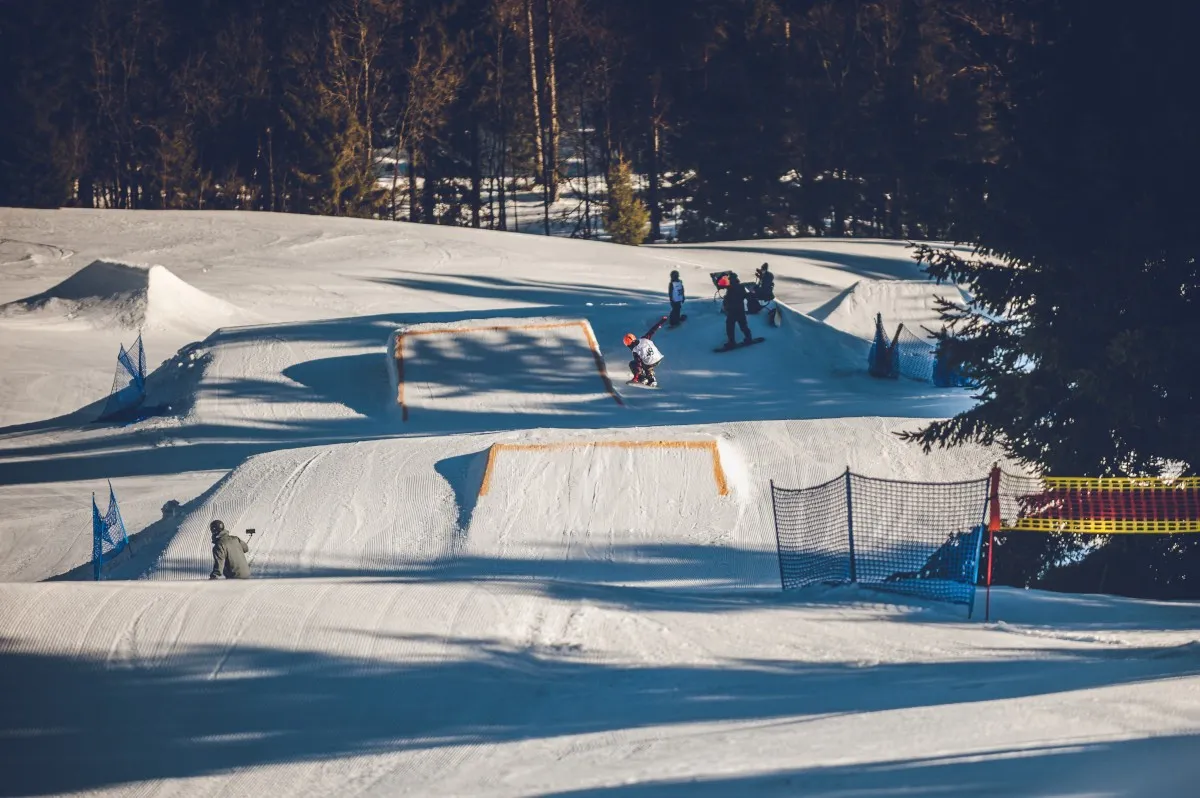 Sporty Zimowe w Zieleniec Ski Arena
